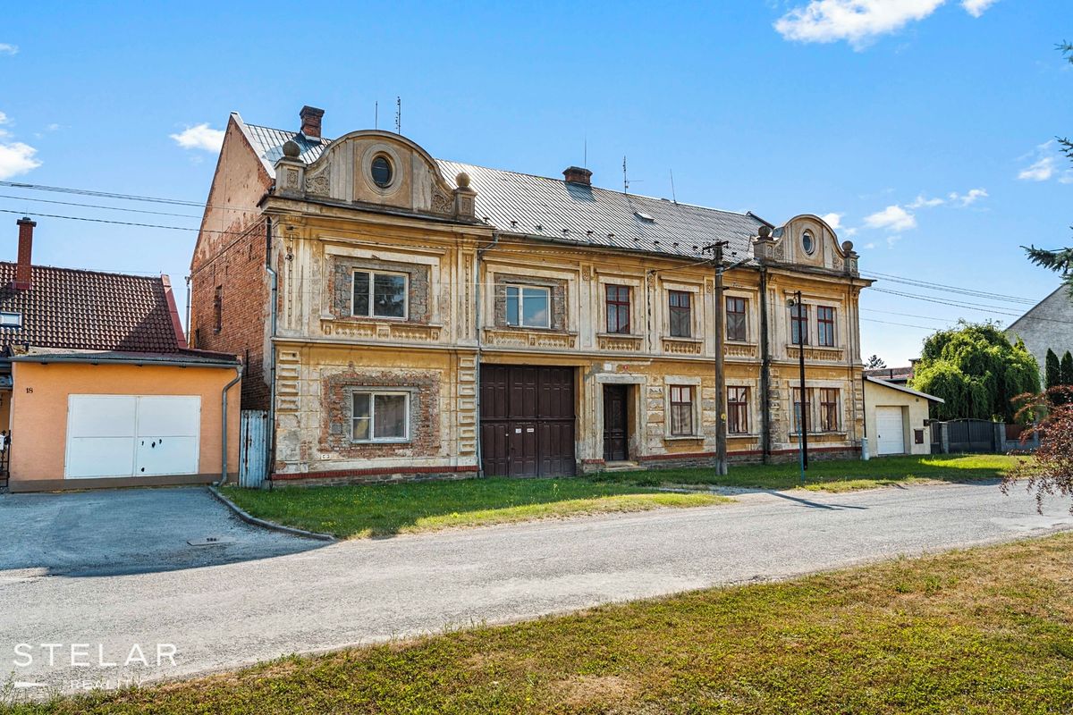 Prodej rodinného domu 488 m², pozemek 3972 m²