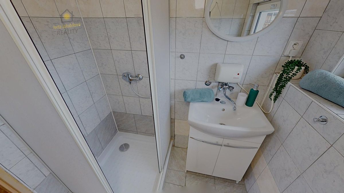 Pronájem bytu 3+1 60 m² – fotografie 5