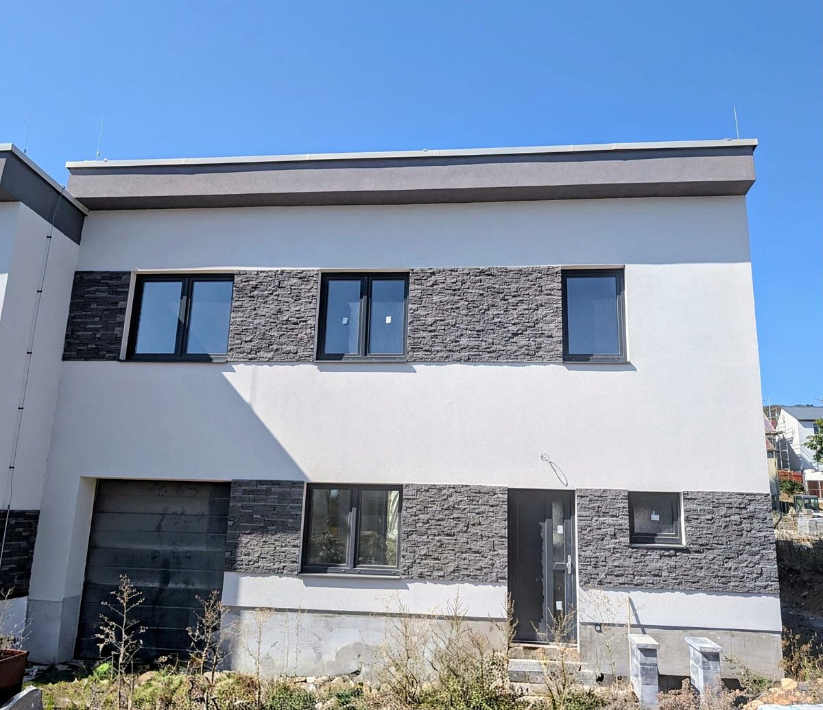 Prodej rodinného domu 150 m², pozemek 344 m² – fotografie 2