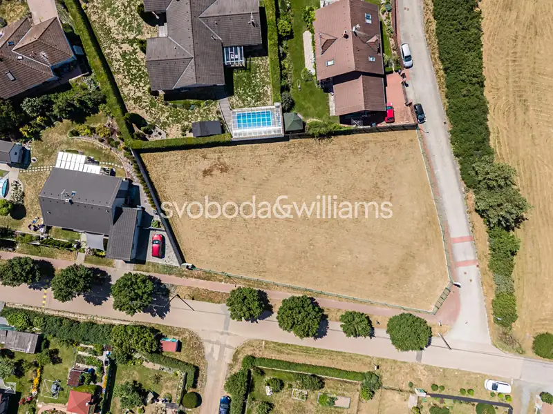 Prodej stavebního pozemku 1502 m², Dobříš – náhled fotky 3