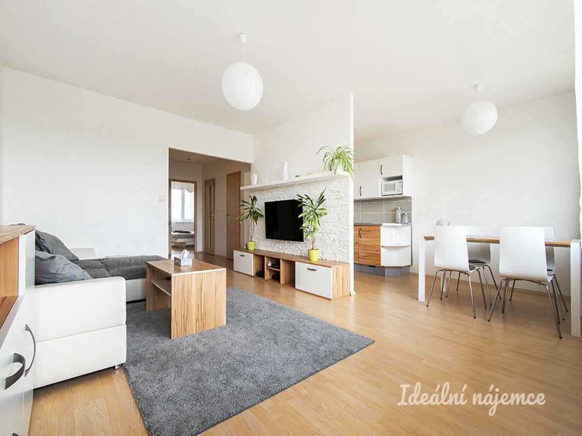 Pronájem bytu 3+kk 77 m²