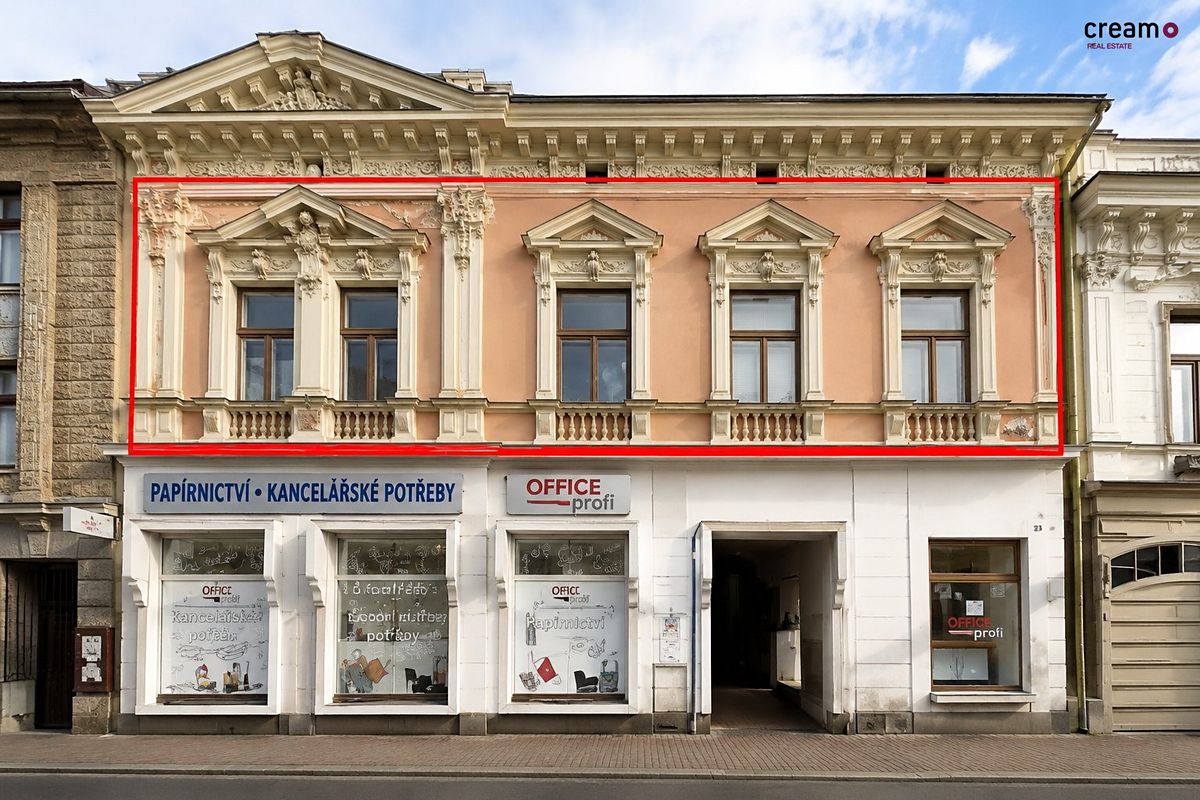 Pronájem obchodního prostoru 282 m²