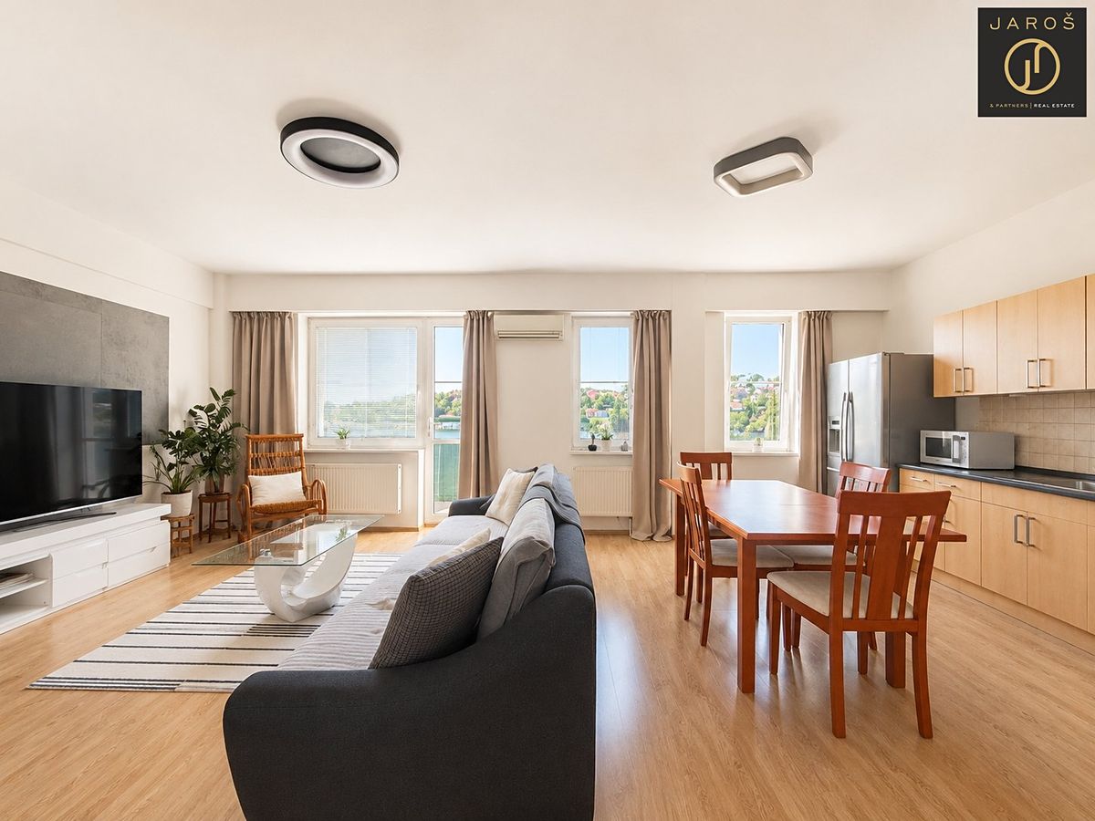 Pronájem bytu 3+kk 81 m²