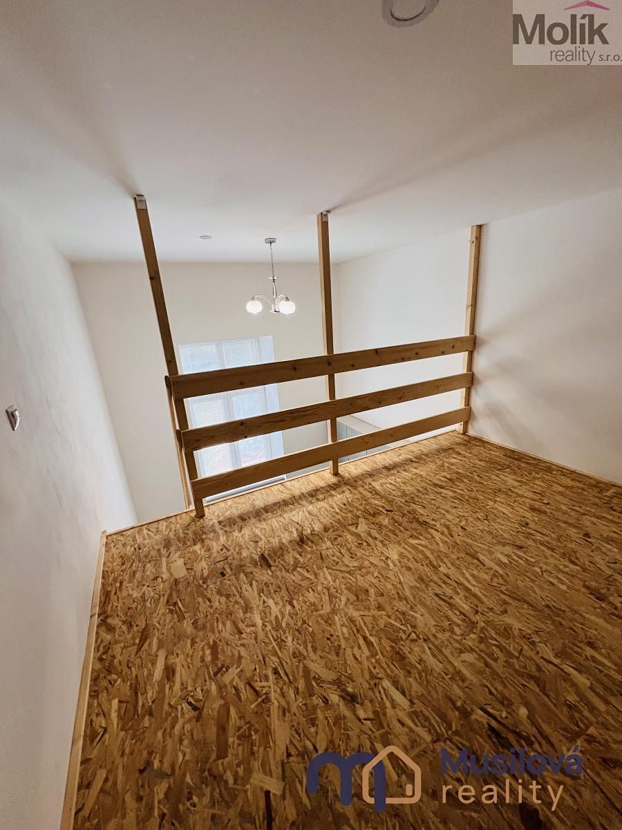 Pronájem bytu 2+kk 57 m² – fotografie 5