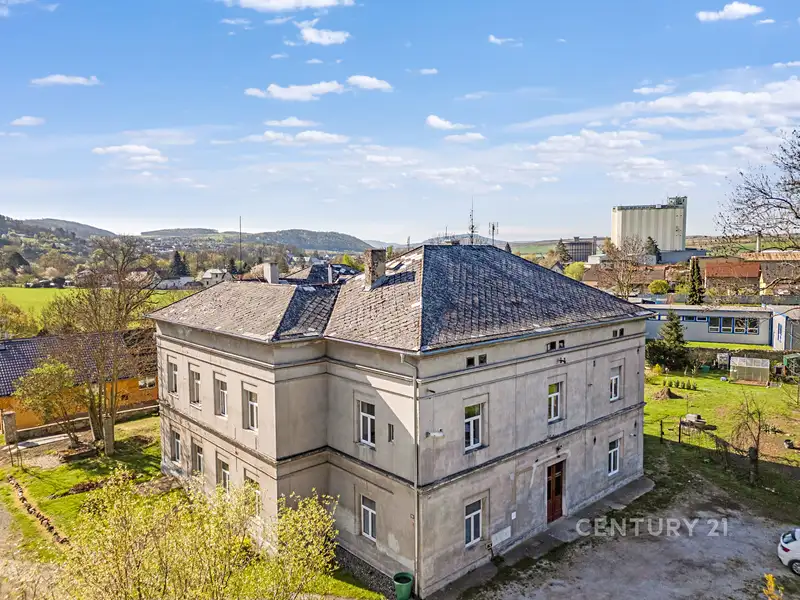 Prodej bytu 3+1 98 m², Zdice – náhled fotky 1