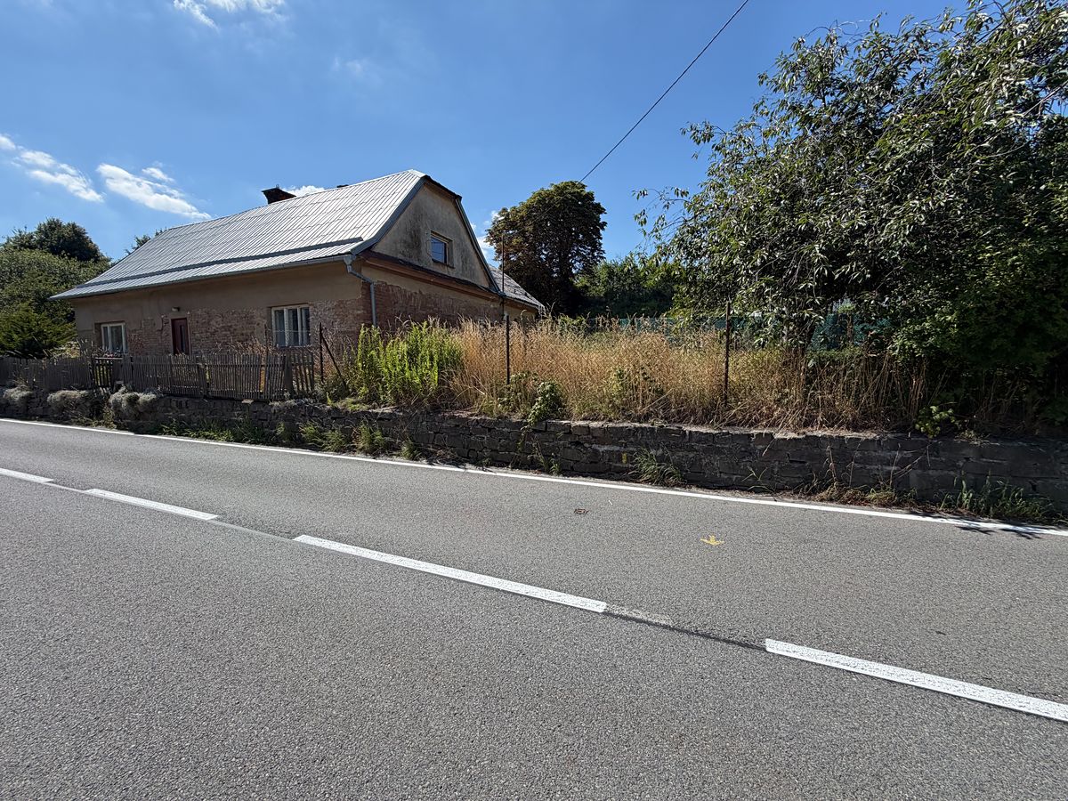 Prodej rodinného domu 250 m², pozemek 605 m² – fotografie 4