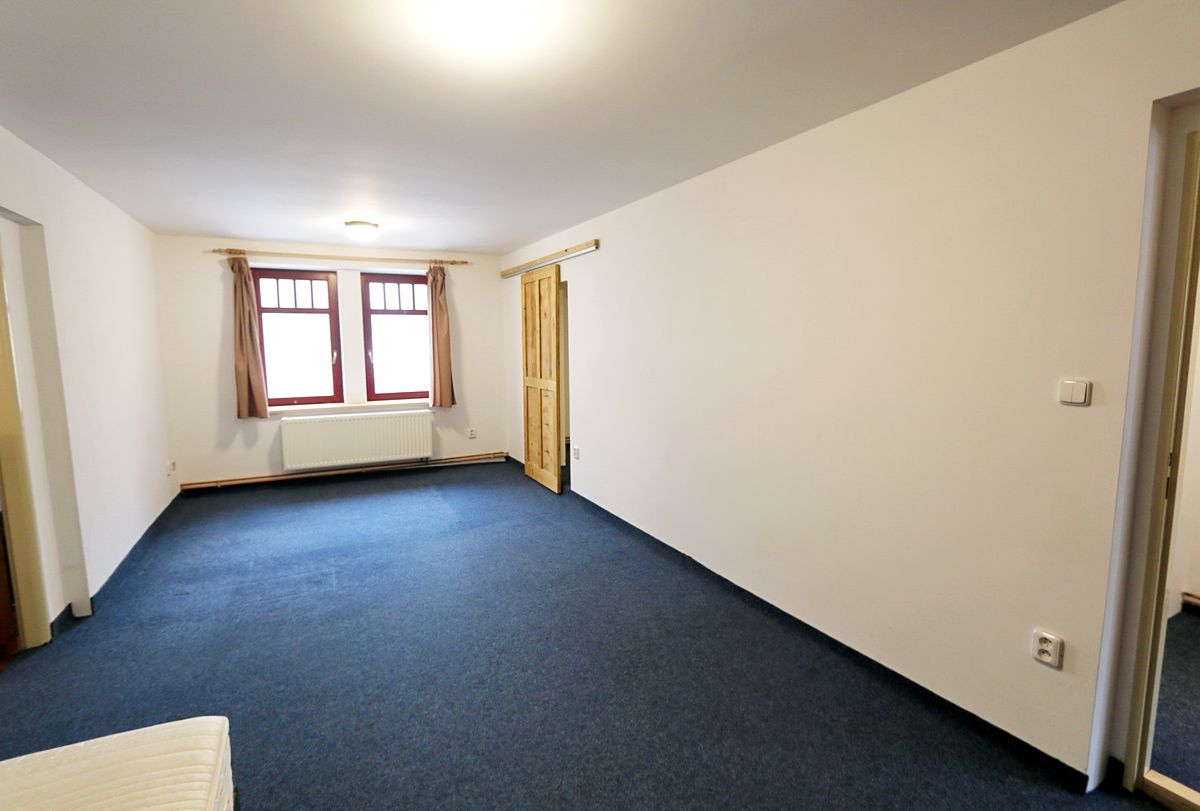 Pronájem bytu 2+1 70 m² – fotografie 5