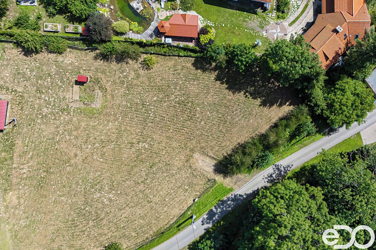 Prodej stavebního pozemku 1200 m² – fotografie 5