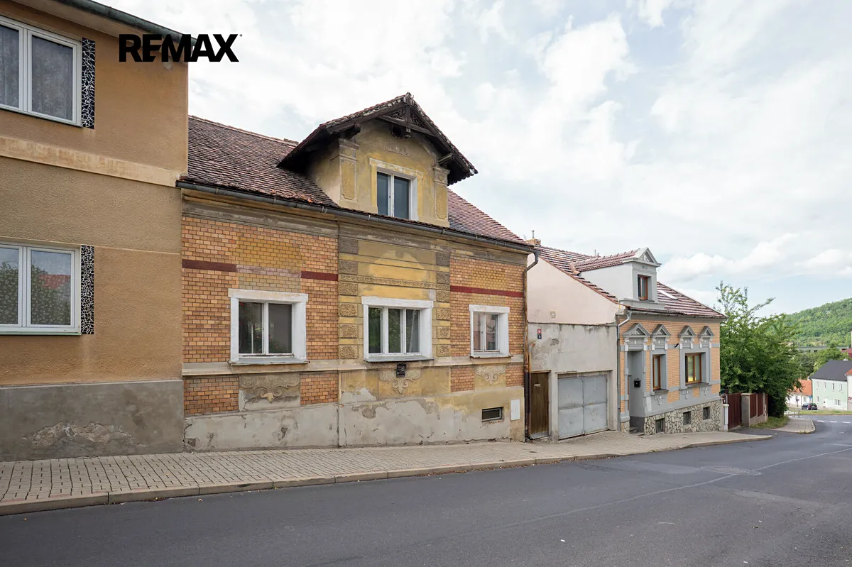 Prodej rodinného domu 281 m², pozemek 281 m²