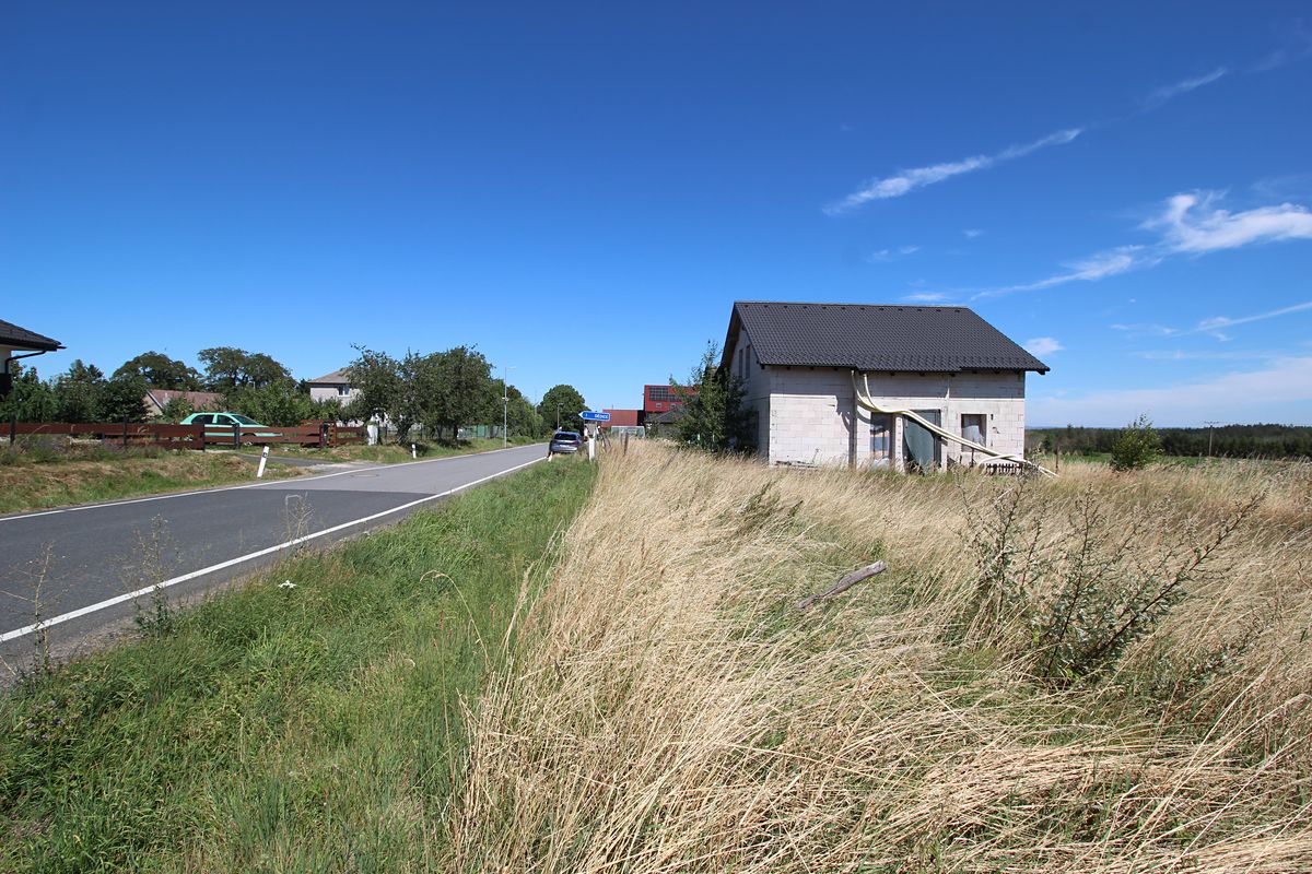 Prodej rodinného domu 200 m², pozemek 1017 m² – fotografie 4