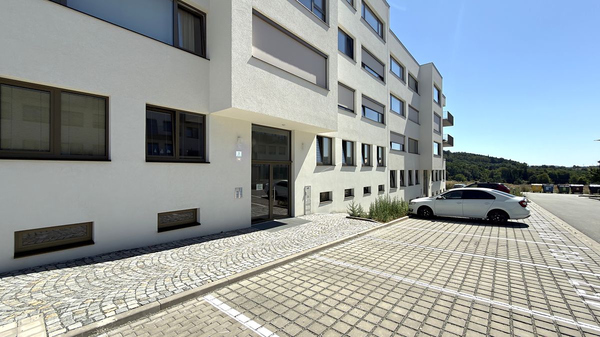 Prodej bytu 2+kk 50 m² – fotografie 2