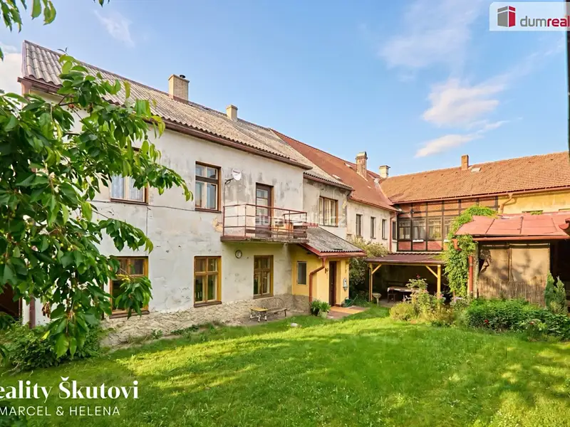 Prodej rodinného domu 293 m², pozemek 1149 m², Cvikov – náhled fotky 2