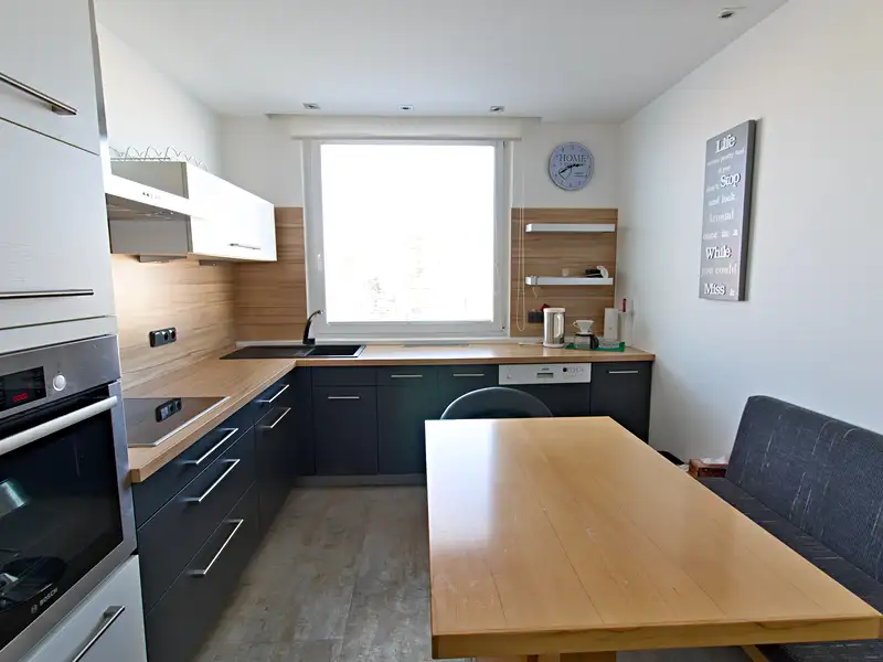 Prodej bytu 3+1 76 m², Plzeň – náhled fotky 1