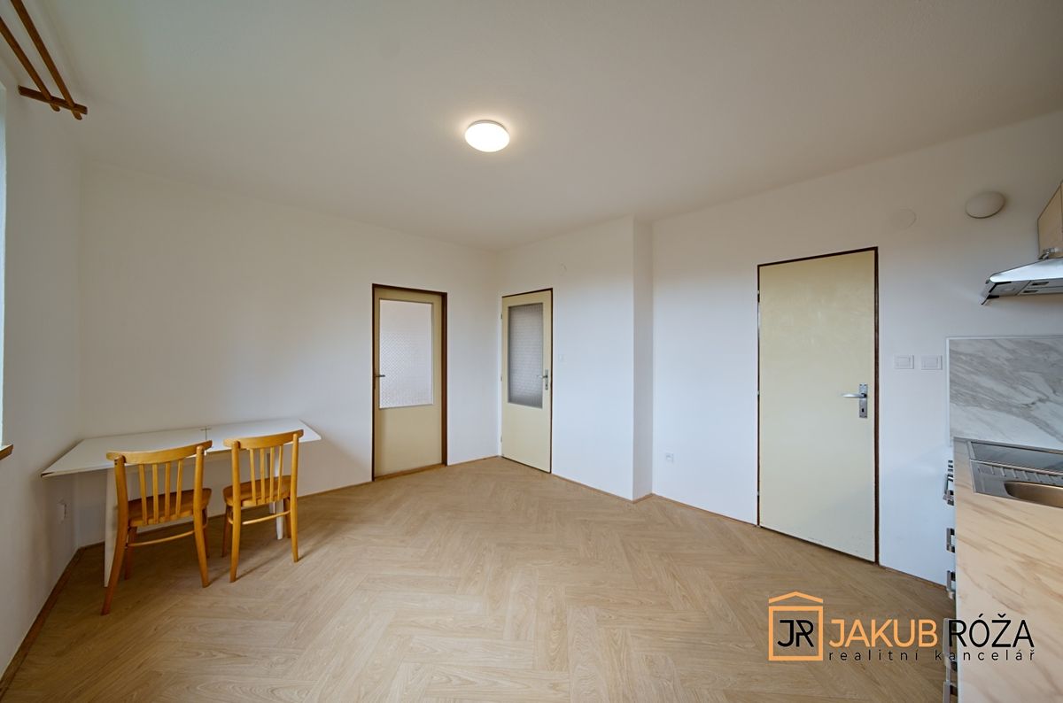Pronájem bytu 2+1 69 m² – fotografie 5