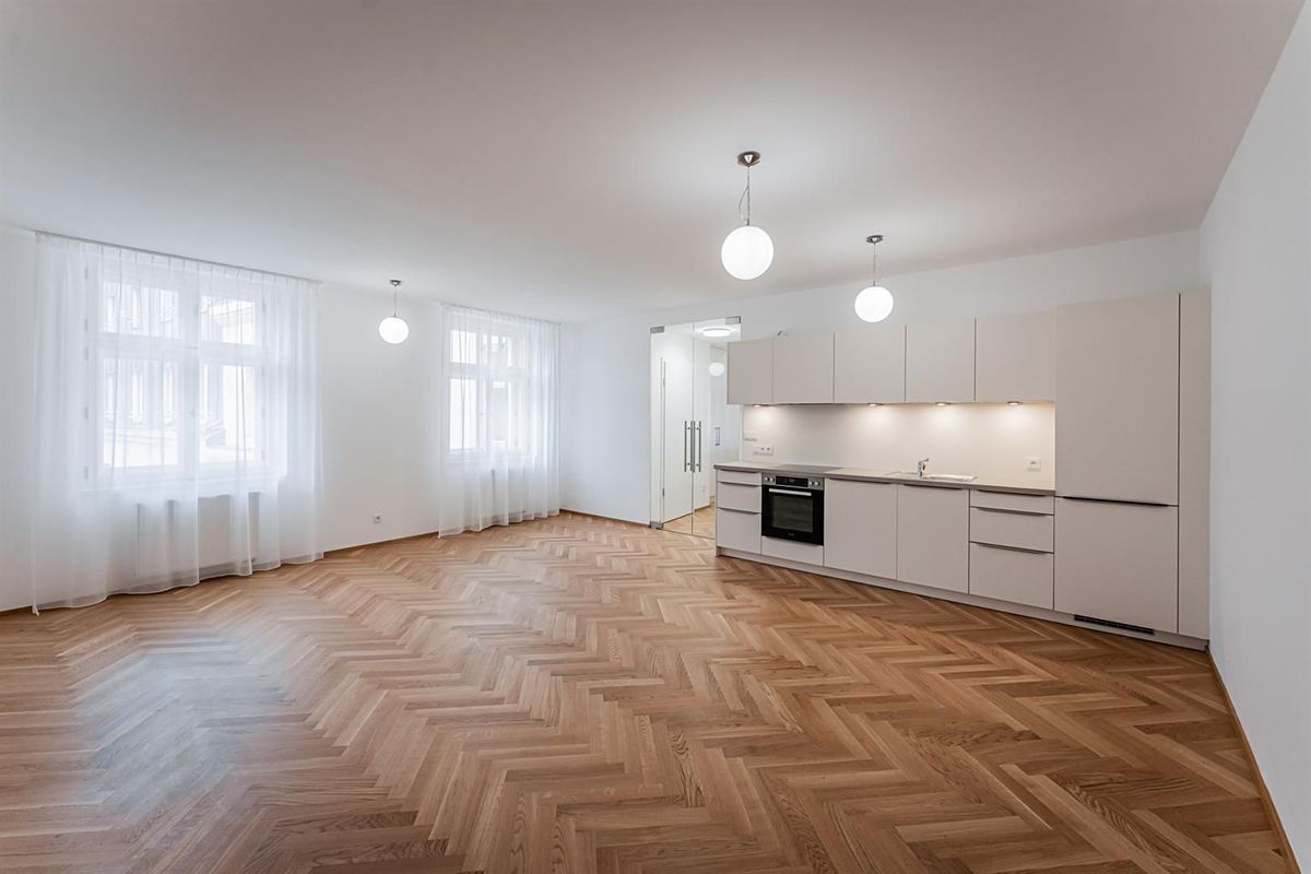 Pronájem bytu 3+kk 90 m²