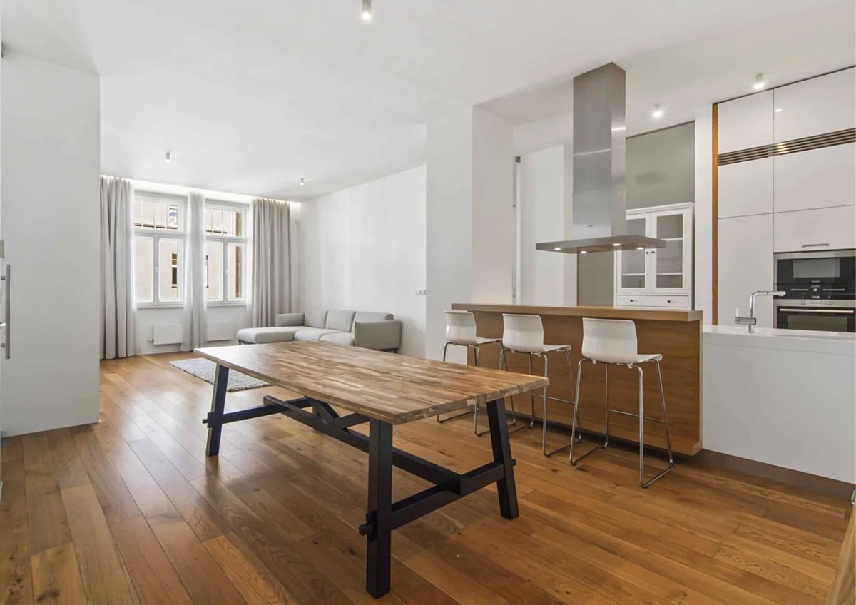 Pronájem bytu 3+kk 109 m²