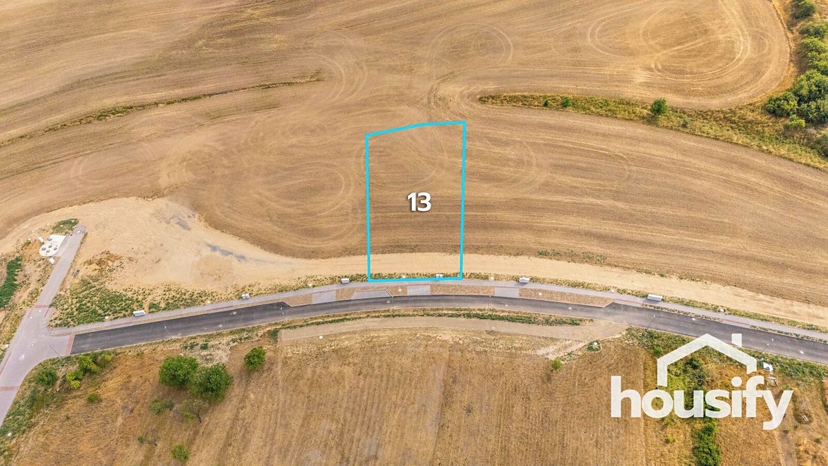 Prodej stavebního pozemku 1720 m²