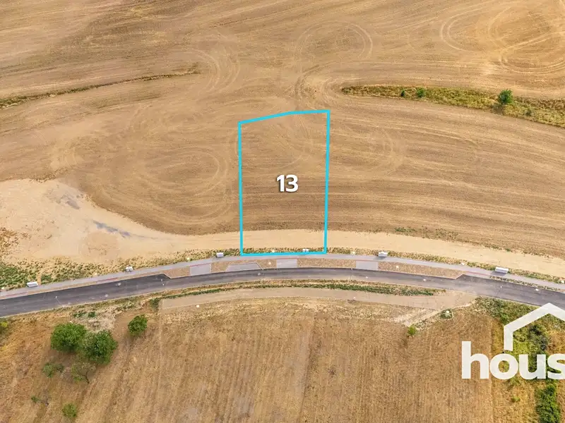 Prodej stavebního pozemku 1720 m², Vranovská Ves – náhled fotky 1