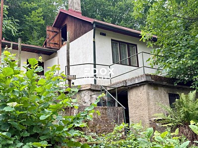 Prodej  chaty 38 m², pozemek 324 m²