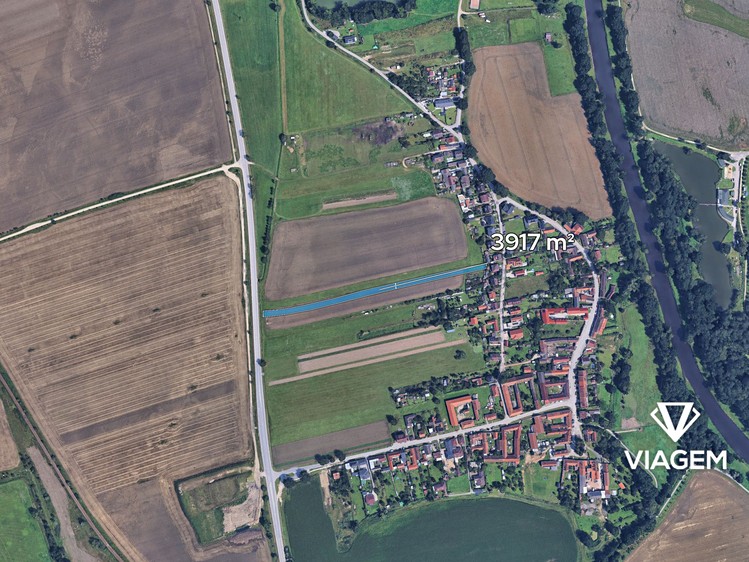 Prodej pozemku, 1 958 m² (2 z 4)