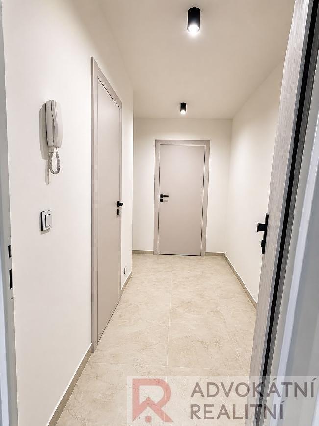 Prodej bytu 2+kk 43 m² – fotografie 4