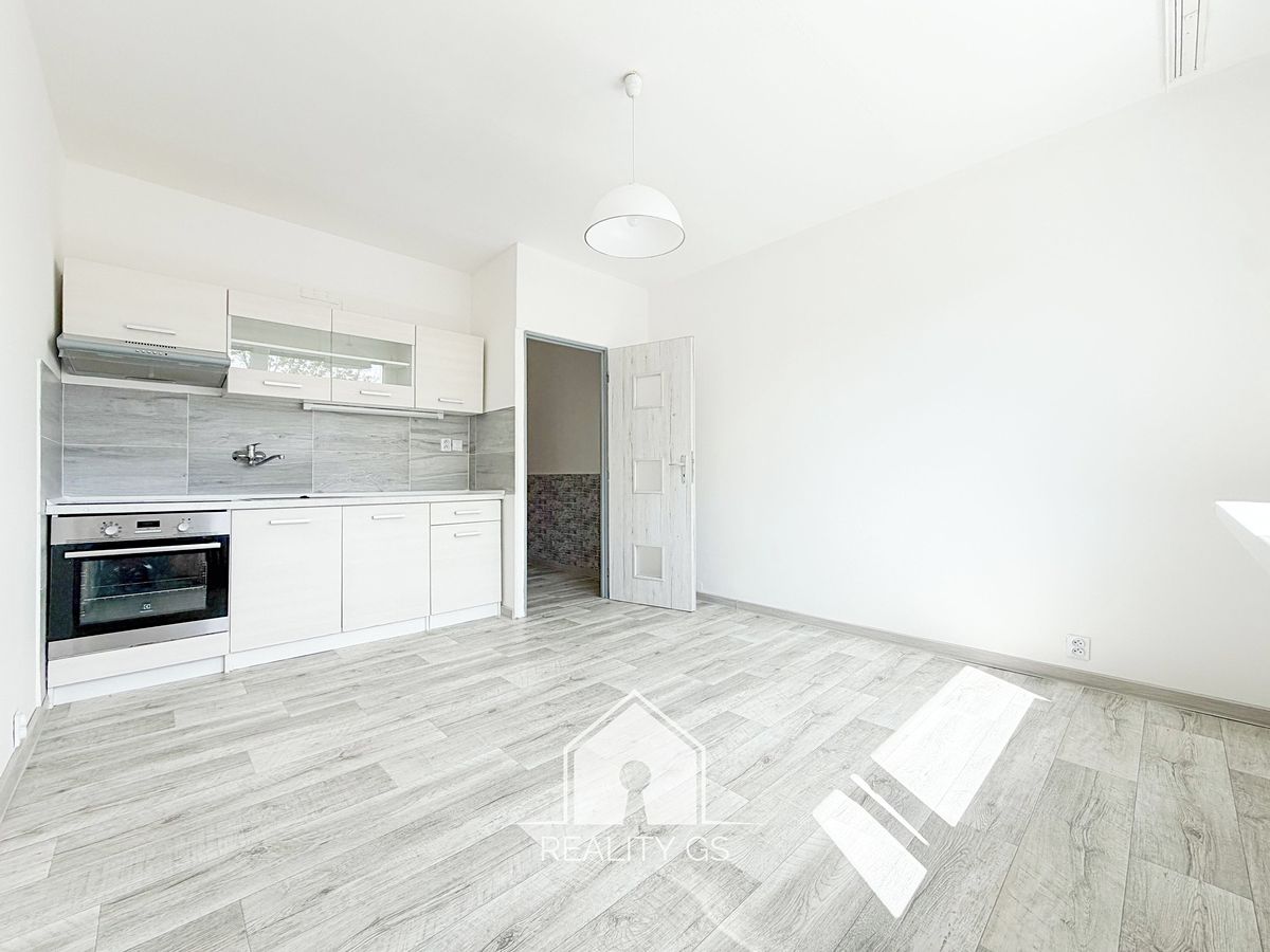 Prodej bytu 1+1 36 m² – fotografie 2