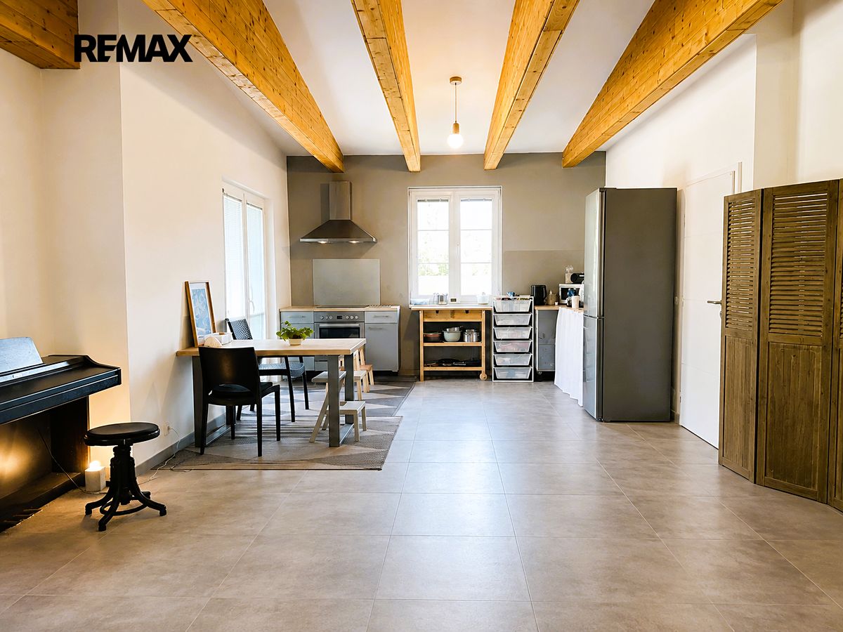 Pronájem bytu 3+kk 88 m²