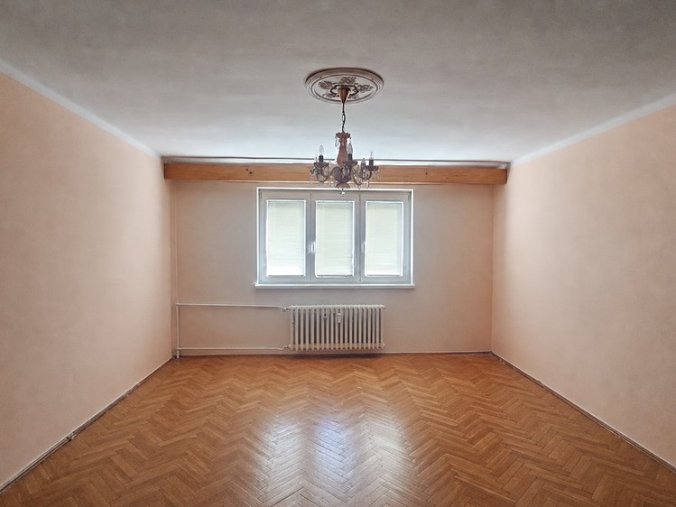 Prodej bytu 1+1, 39 m² (1 z 12)