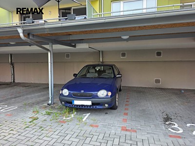 Pronájem garážového stání 15 m²