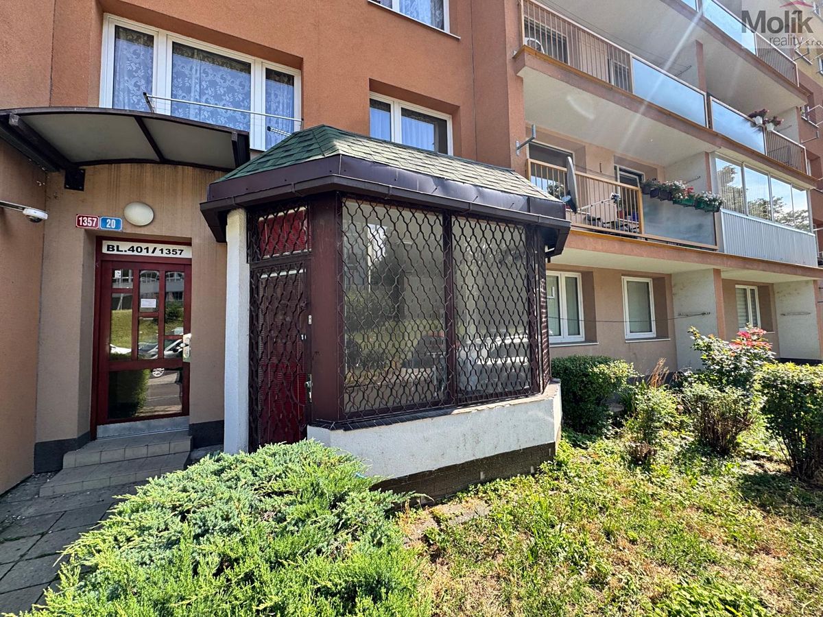 Pronájem obchodního prostoru 17 m²