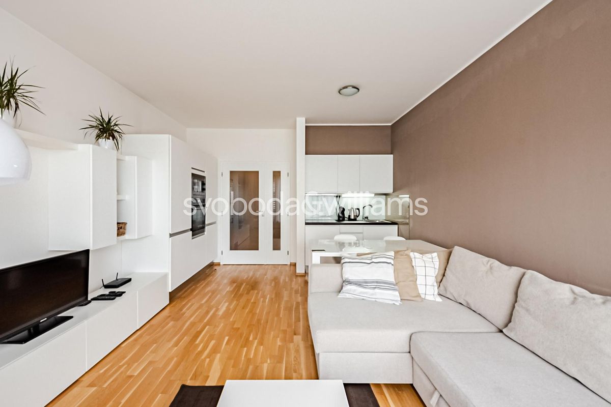 Pronájem bytu 2+kk 53 m²