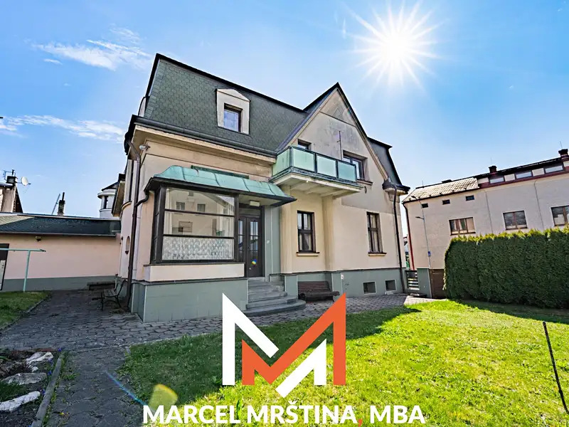 Prodej rodinného domu 340 m², pozemek 588 m², Červený Kostelec – náhled fotky 1