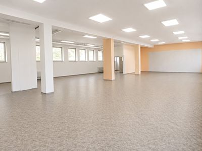 Pronájem obchodního prostoru 203 m²