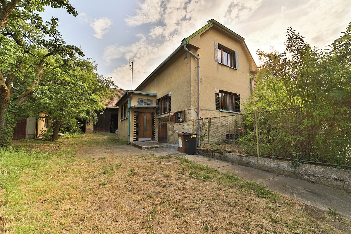 Prodej rodinného domu 174 m², pozemek 891 m²