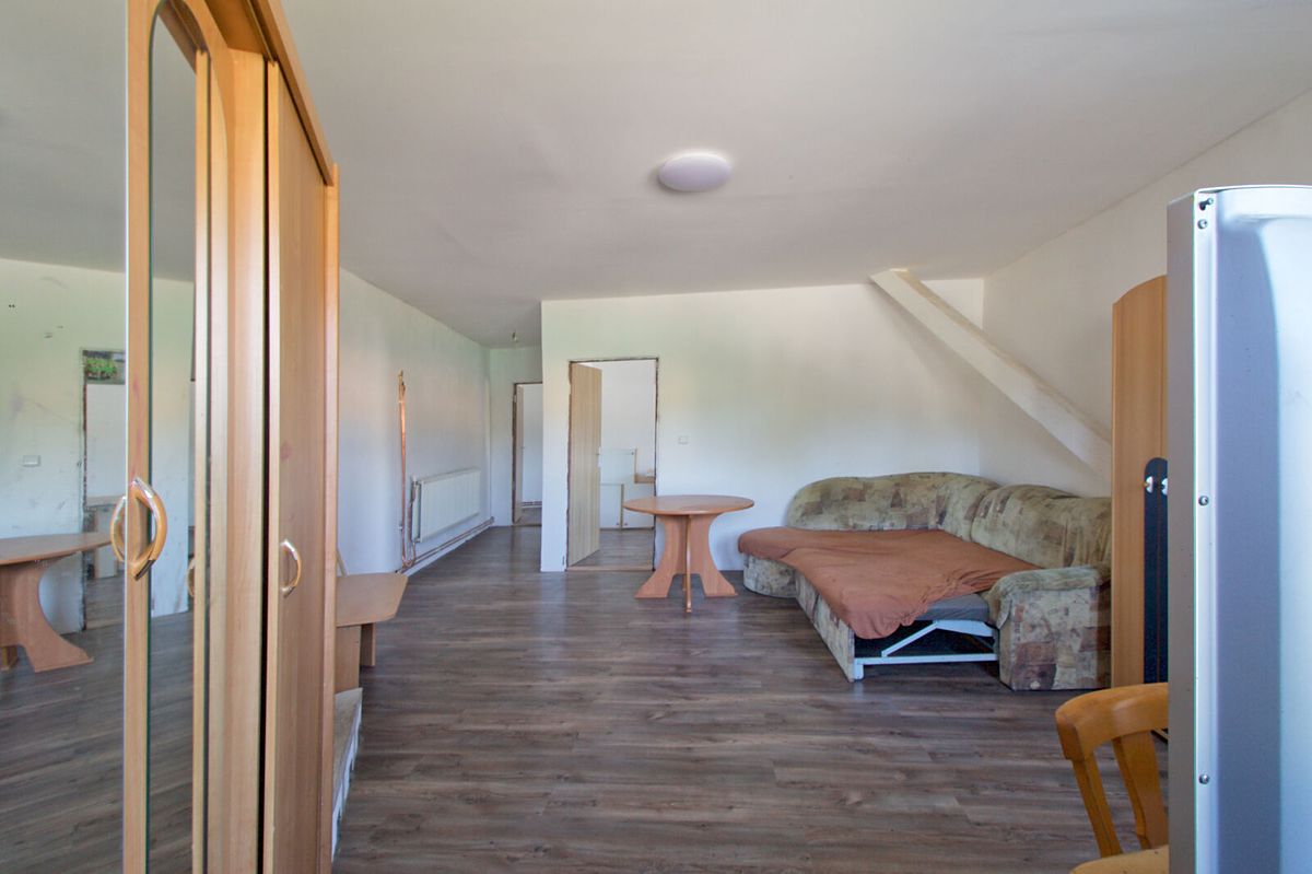 Pronájem bytu 4+kk 78 m² – fotografie 2