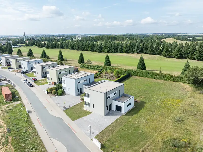 Prodej rodinného domu 172 m², pozemek 1030 m², Mladá Boleslav – náhled fotky 2