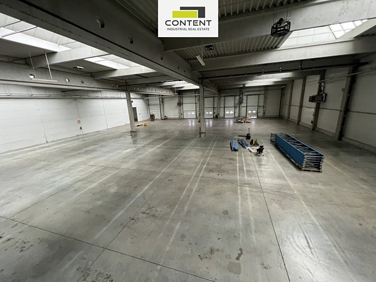Gewerbefläche zur Miete, 4.114 m² (1 von 13)