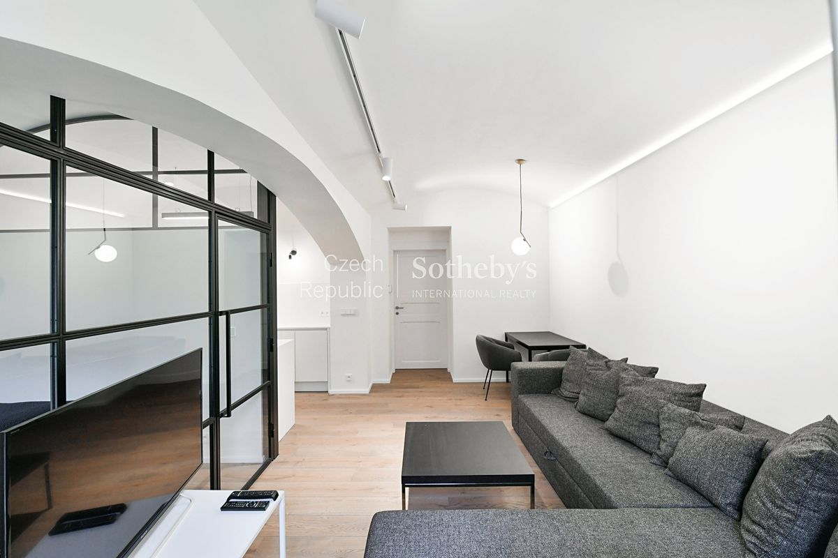 Pronájem bytu 2+kk 50 m² – fotografie 4