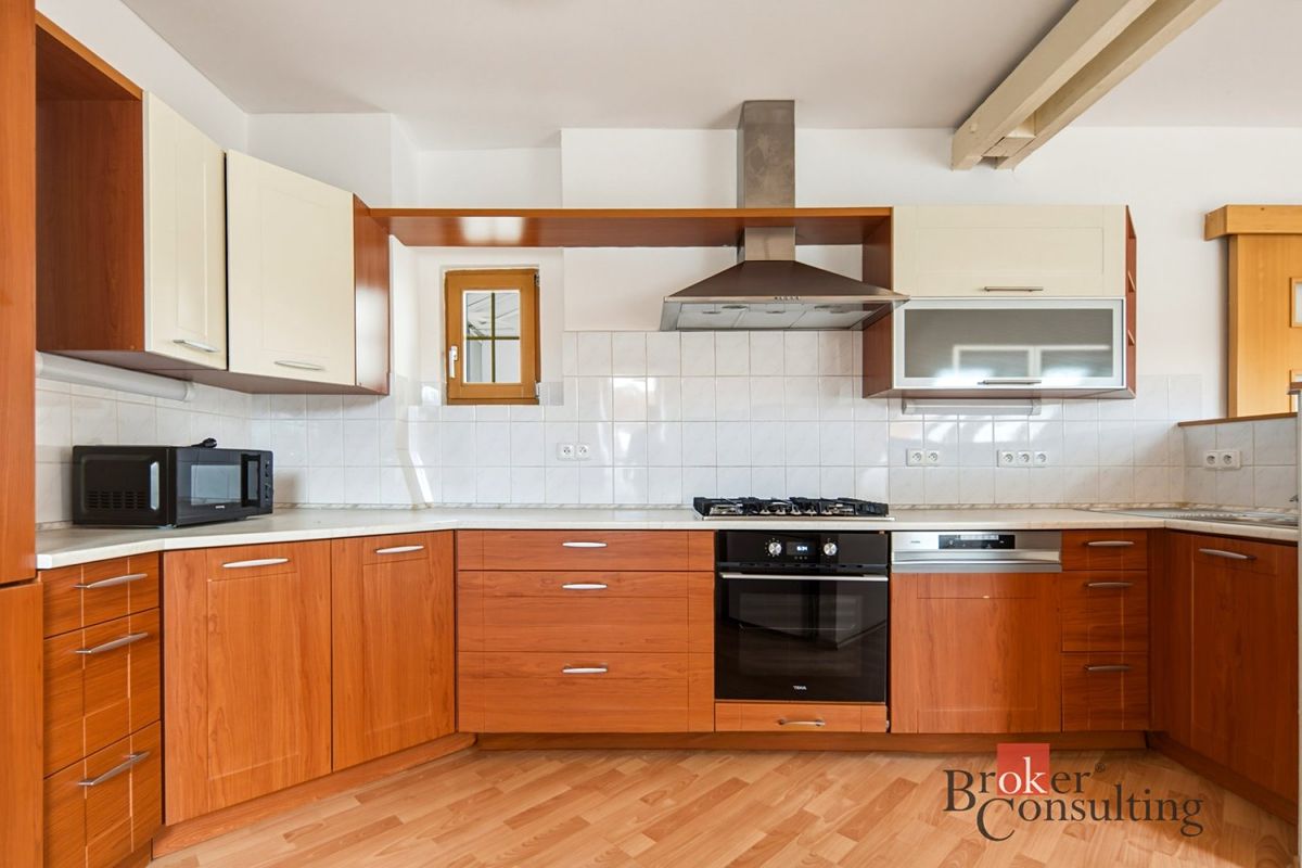Pronájem bytu 3+kk 101 m²
