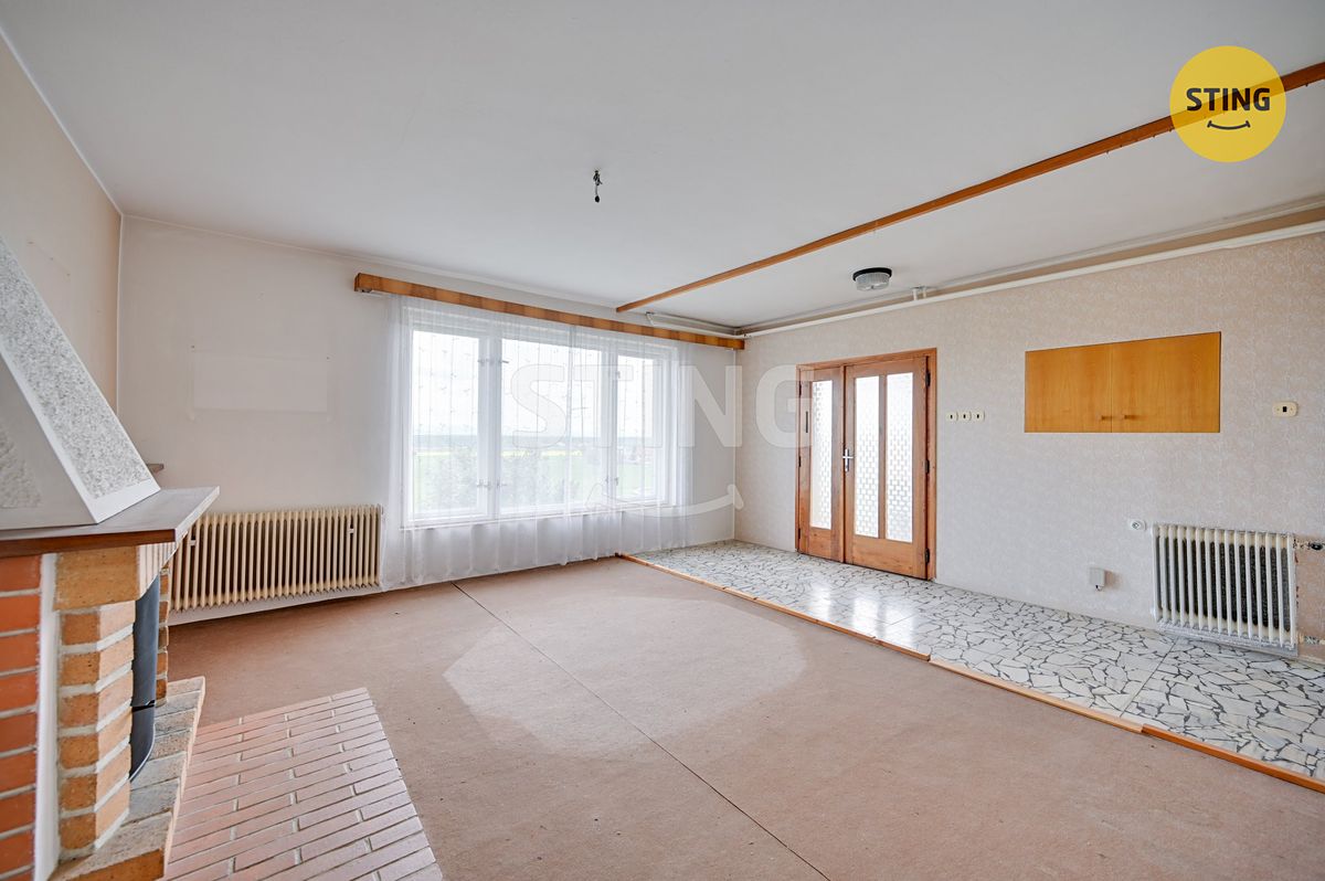 Prodej rodinného domu 100 m², pozemek 1296 m² – fotografie 5