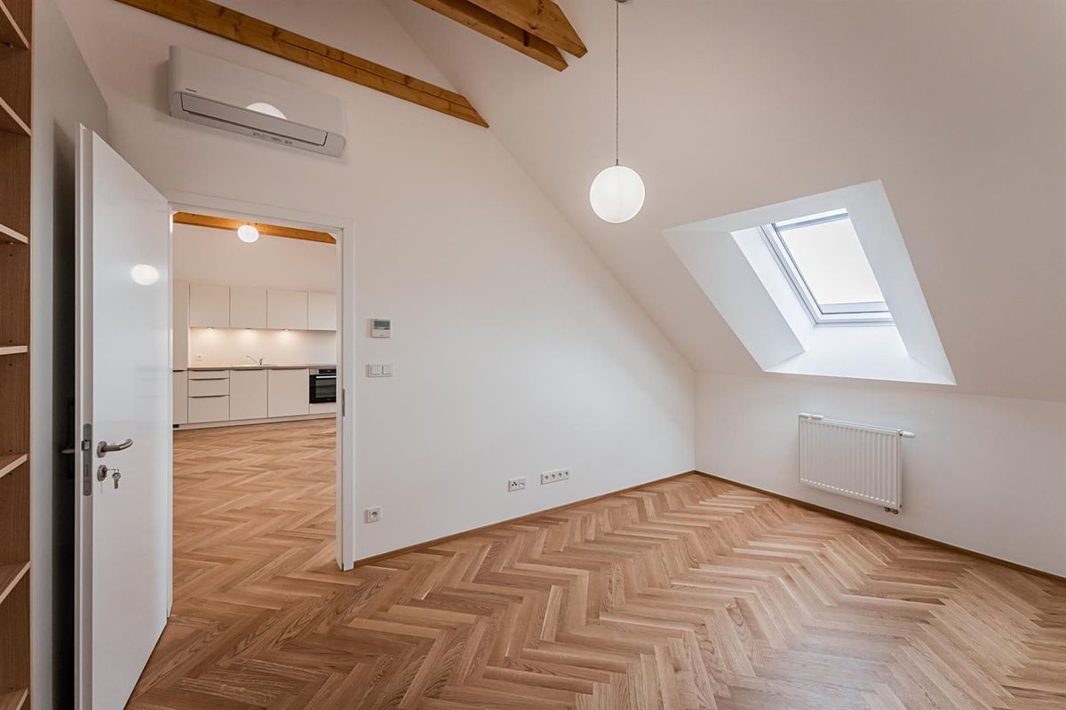 Pronájem bytu 3+kk 79 m² – fotografie 5