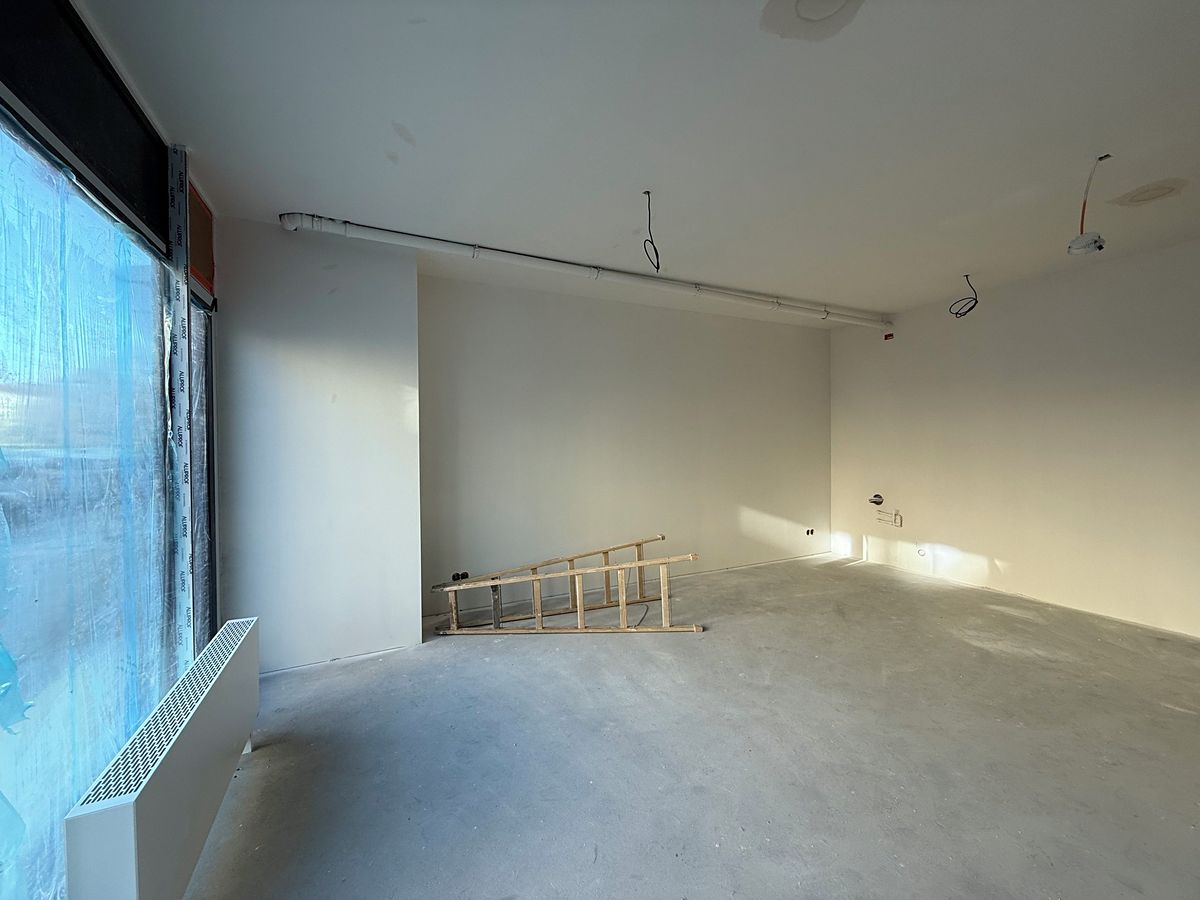 Pronájem obchodního prostoru 127 m² – fotografie 3