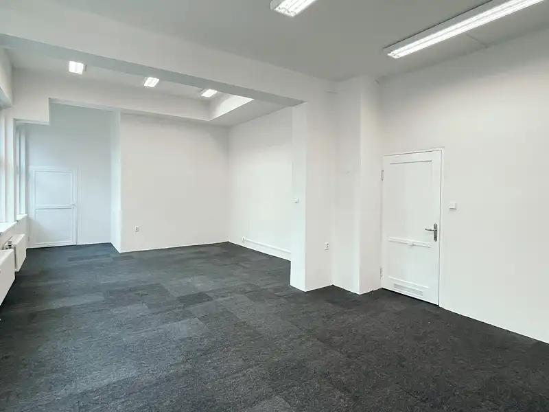 Pronájem kanceláře 44 m², Mělník – náhled fotky 3