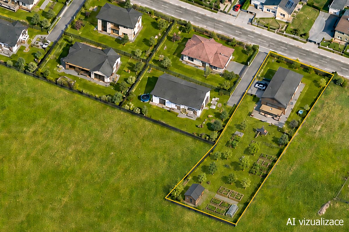 Prodej stavebního pozemku 2588 m²