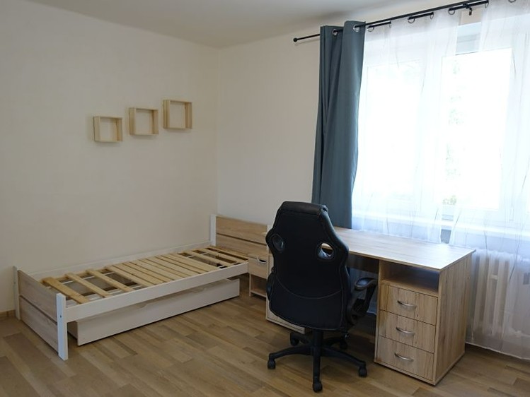 Квартира 1+kk в оренду, 33 м² (13 з 18)