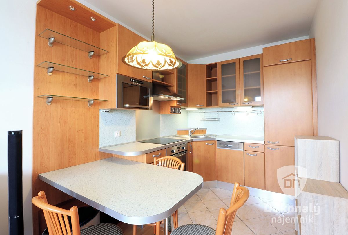 Pronájem bytu 2+kk 40 m²