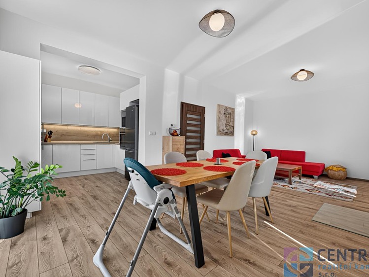 Prodej domu, 125 m² (6 z 26)