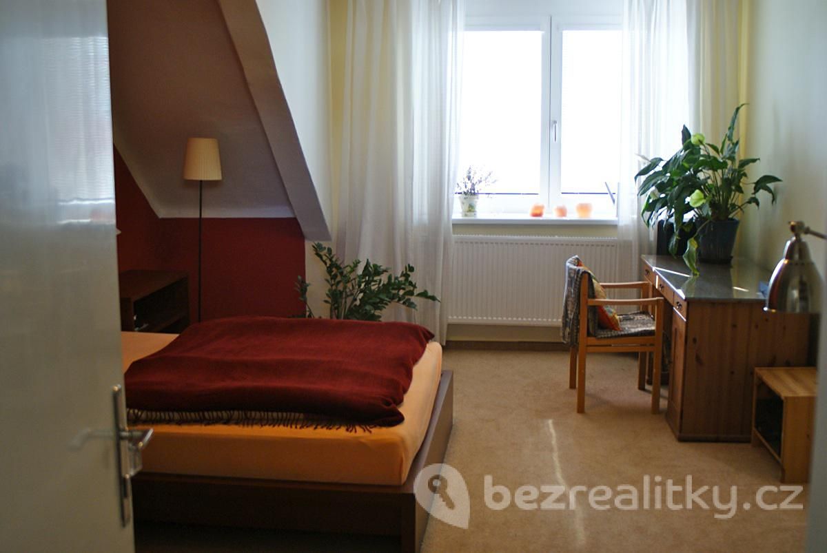 Pronájem bytu 3+1 101 m² – fotografie 2