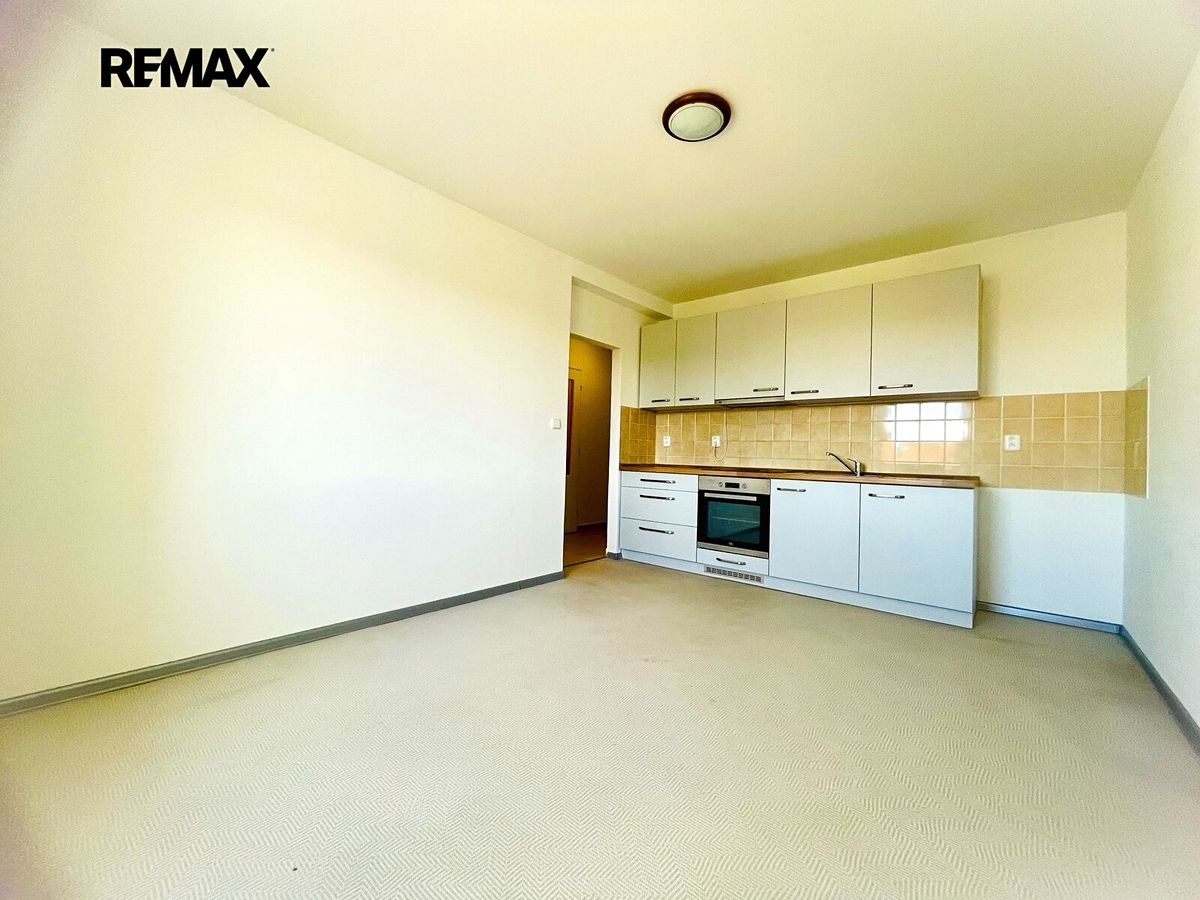 Pronájem bytu 2+kk 38 m²