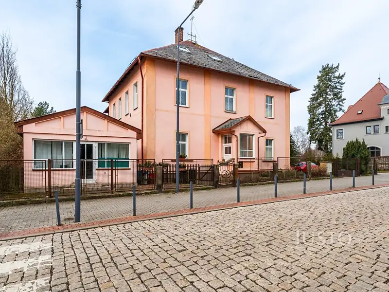 Prodej rodinného domu 225 m², pozemek 931 m², Liberec – náhled fotky 2